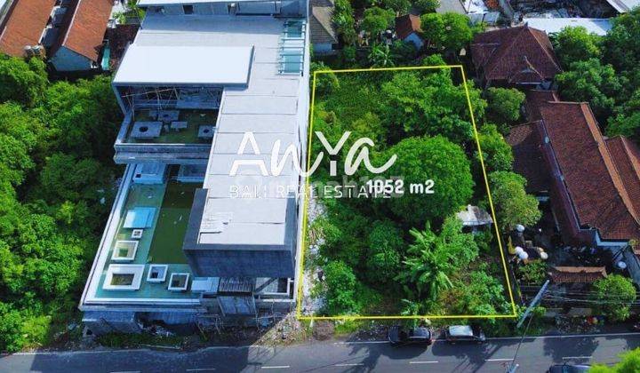 Dijual Tanah 10,52 Are Lokasi Premium Dekat Pusat Kota di Kerobokan Bali  1