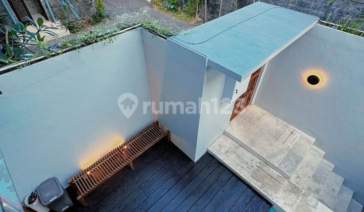 For Sale Newly Renovated Villa 3 Bedrooms Furnished In Kerobokan Bali. 2