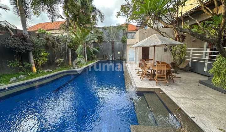 Rumah Semi Villa Elite dengan 5 Kamar Tidur di Gatsu Barat Denpasar 2