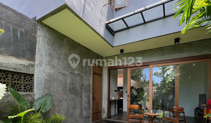Freehold Modern House 2 bedrooms Furnished di Kutuh Nusa Dua Bali