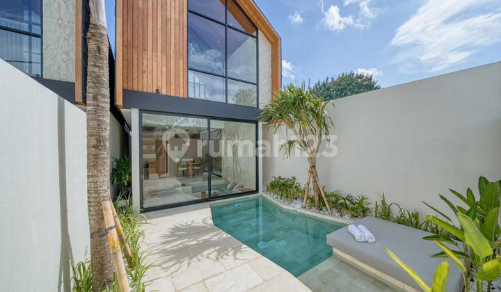 Brand New Villa Modern Industrial In Jimbaran Bali