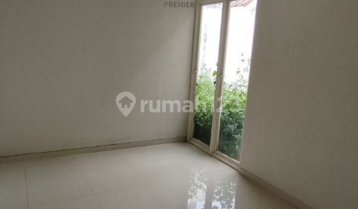 Rumah Minimalis Lingkungan Nyaman di Perumahan Austinville Tidar Malang 2