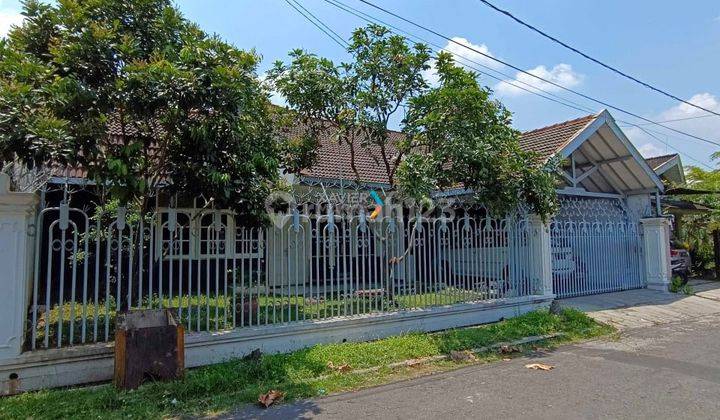 Rumah Klasik Cantik Terawat di Daerah Dieng Malang  2