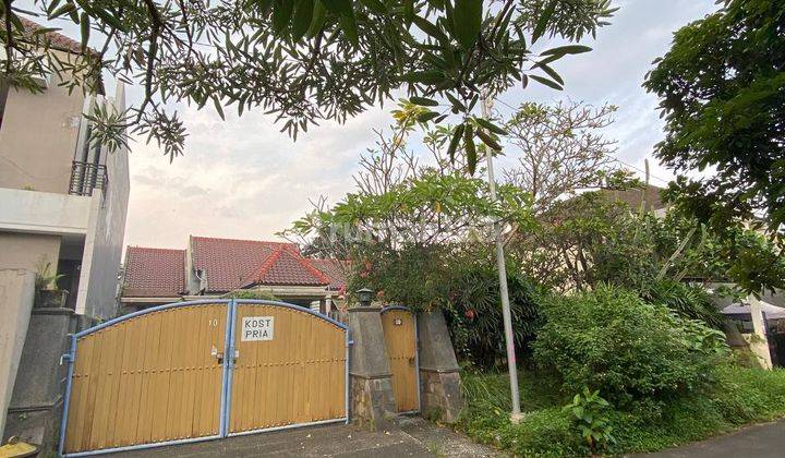 Rumah Halaman Luas Ada Banyak Kamar di Tengah Kota Malang 3