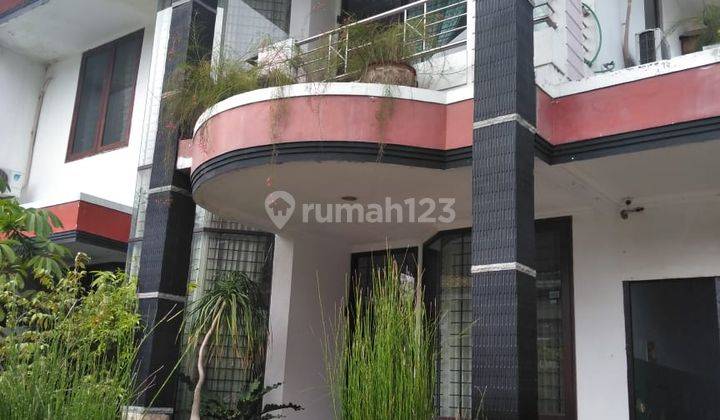 Rumah Mewah Terawat di Permata Juanda Sidoarjo 1