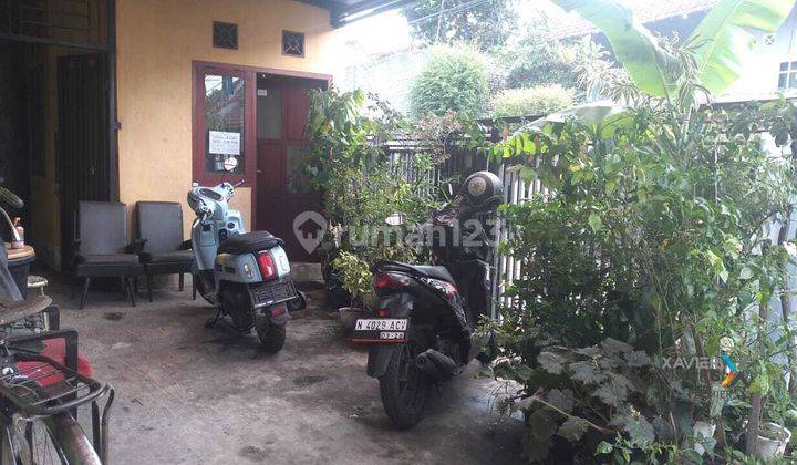 Rumah Kampung Bareng Raya Dekat Jalan Ijen Klojen Malang 2