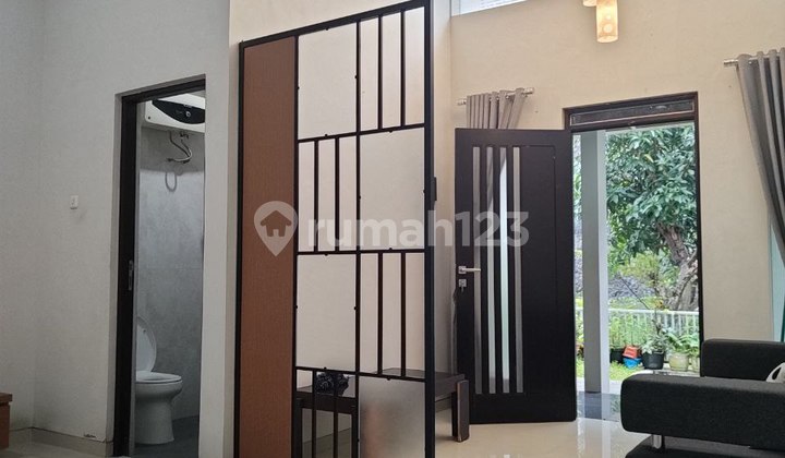 Rumah Cantik Siap Huni Semi Furnished di Villa Puncak Tidar Malang 2