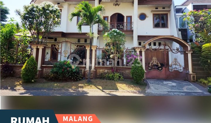 Rumah Modern Lokasi Permata Jingga, Soekarno Hatta Lowokwaru Malang