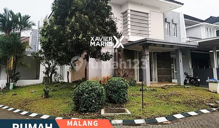 Rumah Pojok Siap Huni di Ijen Nirwana Klojen Kota Malang