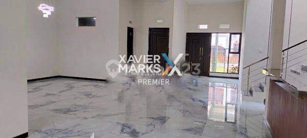 Rumah Mewah Siap Huni Desain Modern di Araya Kota Malang 2