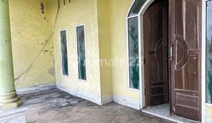 2-Storey House on Jalan Sayur-Sayuran, Bumiayu, Kedungkandang, Malang City 2