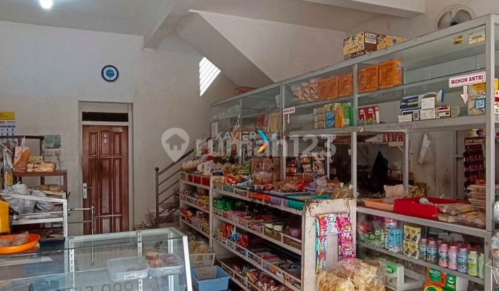 Rumah Strategis Posisi Hook di Pondok Blimbing Indah Araya Malang 2