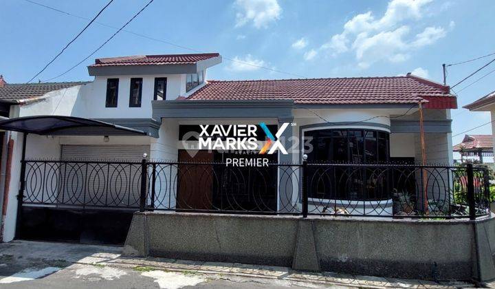 Rumah Hook Minimalis Lingkungan Kompleks di Tidar, Malang 1