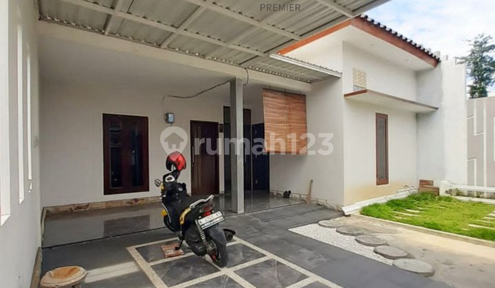 Ready-to-Live House in Good Condition in Ledok Dowo, Pakisjajar, Pakis, Malang 2