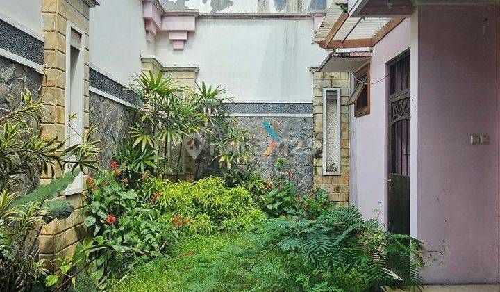 Rumah Mewah Eksklusif di Lingkungan Elit Istana Dieng, Malang 2