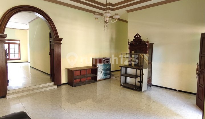 Ready-to-Occupy House in a Strategic Location in Cengger Ayam, Lowokwaru, Malang 2