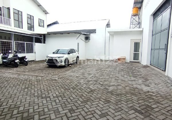 Land and Buildings in a Strategic Location in Asrikaton, Pakis, Malang