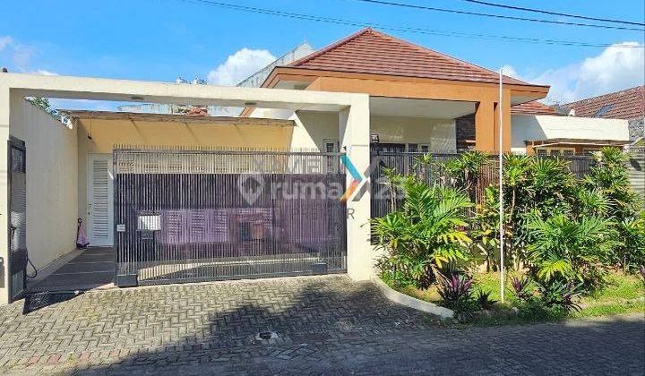 Rumah Modern Minimalis Siap Huni di Araya, Malang Kota 2