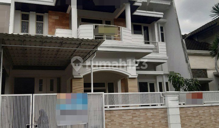 Rumah di Araya Golf Malang Siap Huni Rumah di Araya Golf Malang Siap Huni