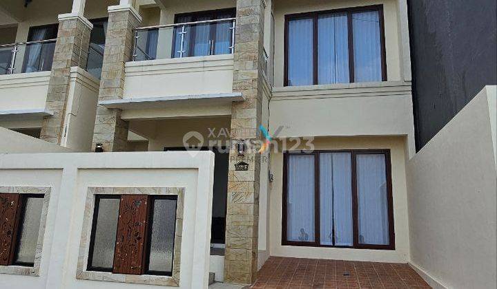 Rumah Villa Modern 2 Lantai di Oro Oro Ombo, Kota Batu Malang 2