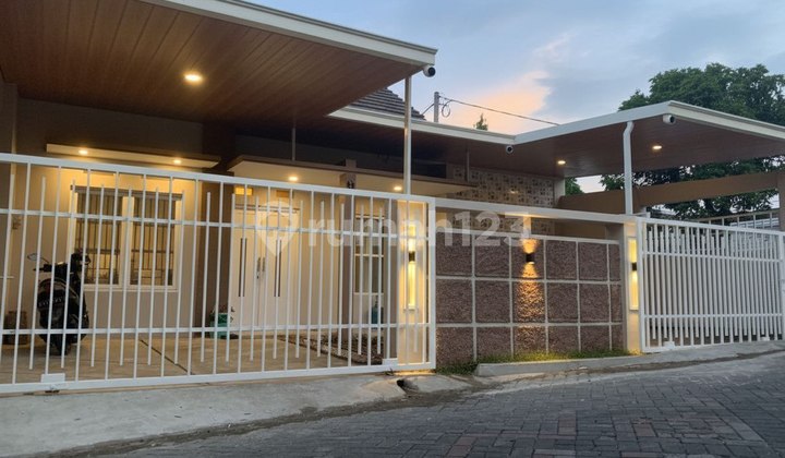 Rumah Baru Gress Dekat Sekolah Hua Ind di Pesona Ikan Nila, Dekat Suhat Kota Malang