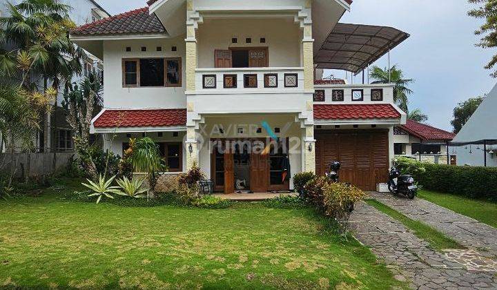 Rumah Villa dengan Private Pool, Full Furnished di Perumahan Villa Kusuma Estate, Batu ,Malang 2