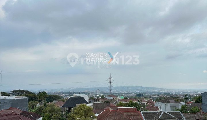 Rumah 2 Lantai, Siap Huni dan Terawat, di Villa Puncak Tidar 2