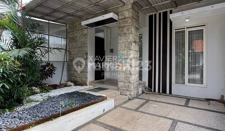 Rumah Modern Minimalis di Perumahan Austinville, Dieng Malang 2
