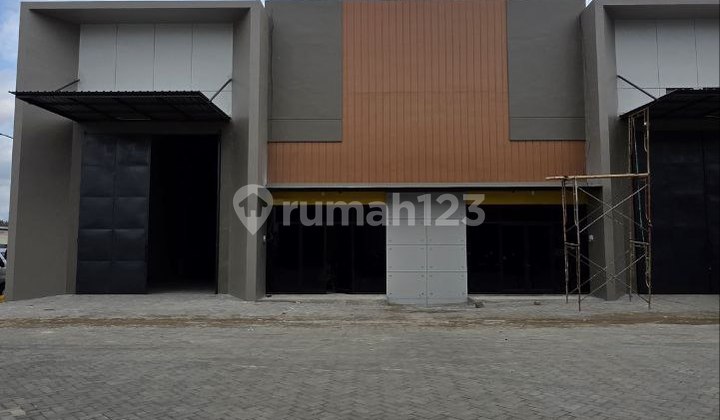 Gudang Modern di Pakisaji, Malang