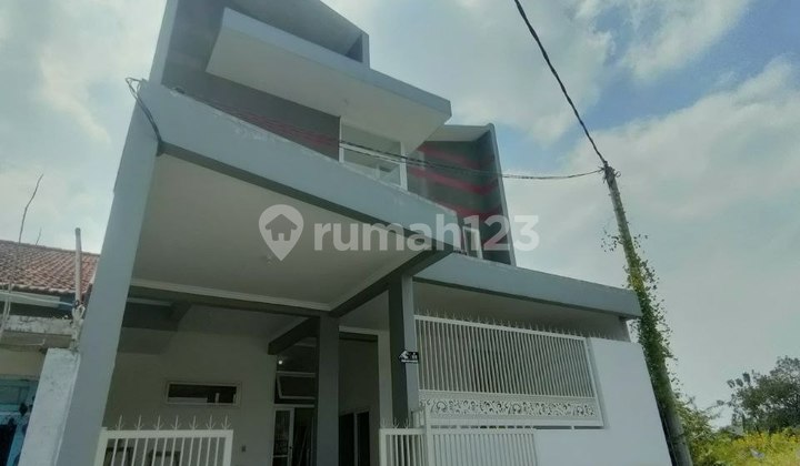 Rumah Kos Selangkah dengan Pusat Kota Malang 1