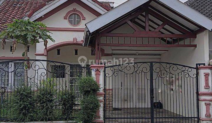 Rumah di Pondok Blimbing Indah Araya Malang 2