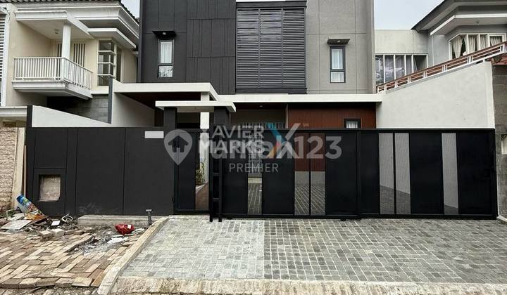 Rumah Design Modern Tropis di Cluster Golf Kota Araya Malang 2