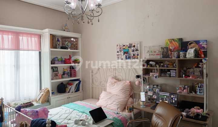 Jual Cepat Rumah Cantik di Griyaloka Bsd 2