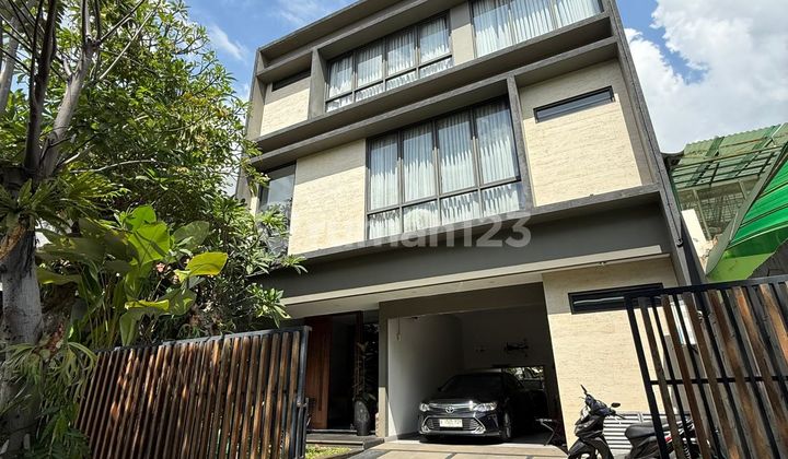 Rumah Permata Buana Minimalis Luxury Design 200m2 (10x20) Rumah Permata Buana Minimalis Luxury Design 200m2 (10x20)