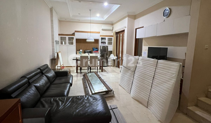 Rumah Minimalis Permata Buana 144m2 , Hadap Selatan 2