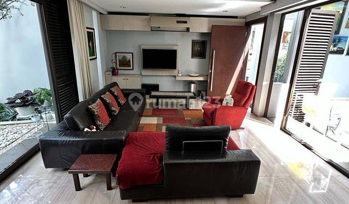 Rumah Minimalis Permata Buana Luas 400m2 - Posisi Hoek 2