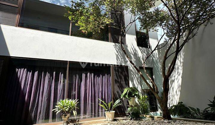 Rumah Minimalis Permata Buana Luas 400m2 - Posisi Hoek 5
