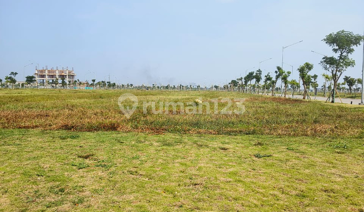 Commercial Lot PIK2 Wallstreet 350m2 (10x35)