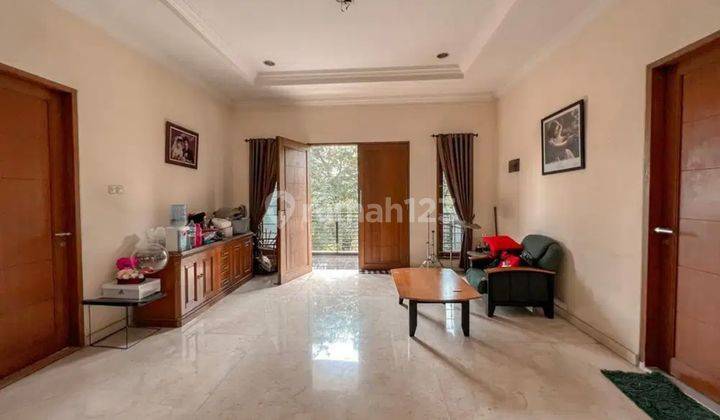 Rumah Taman Meruya Ilir Jakarta Barat, Posisi Hoek Lt.469m2 2