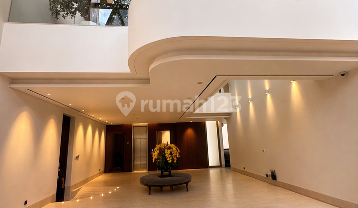 Premium Luxury House PIK 686M2, High-End Specs, Building Area 1,850M Premium Luxury House PIK 686M2, High-End Specs, Building Area 1,850M