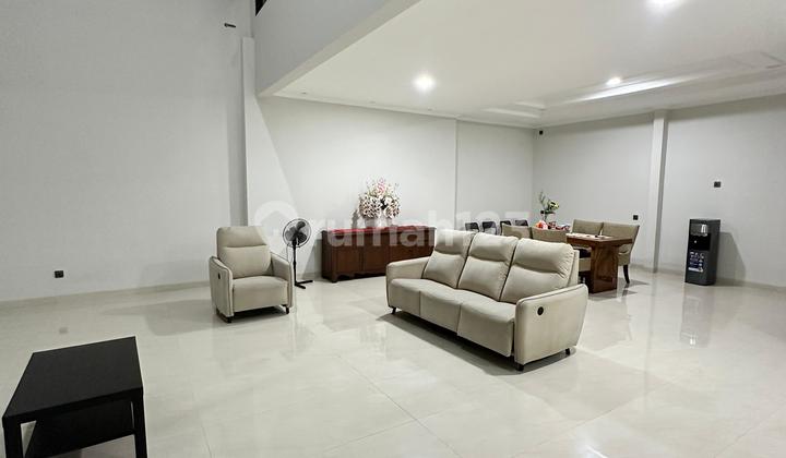 Dijual Rumah Puri Kencana 10x20 Hadap Selatan - Full Renovasi Dijual Rumah Puri Kencana 10x20 Hadap Selatan - Full Renovasi