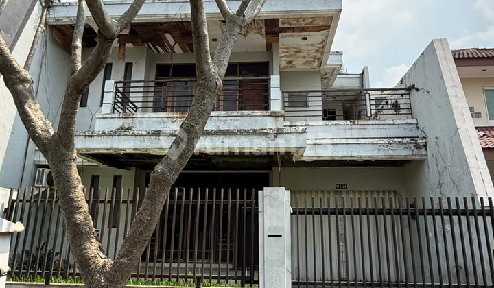 Rumah Tua Intercon 10X25m Jual Cepet