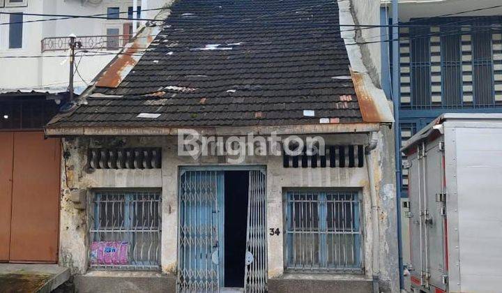 RUMAH PETAK JALAN SUMBA MEDAN PERJUANGAN 1