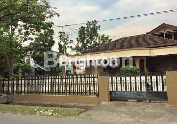 RUMAH HOOK BATANG SERANGAN MEDAN BARU 2