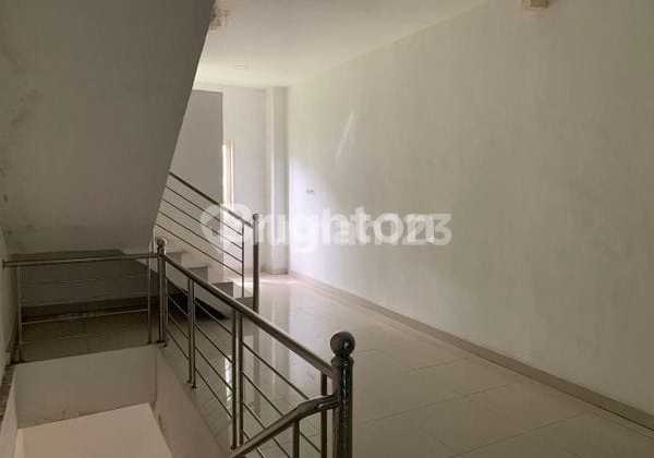 Centrium Katamso Maimun Medan Shop House 2