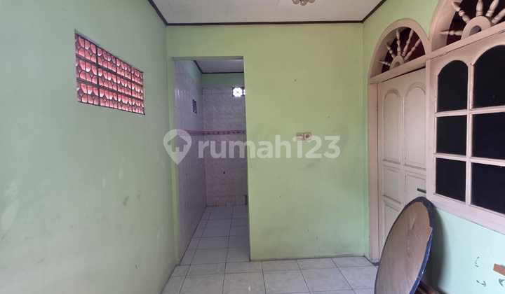 Rumah Luas Dekat Dengan Lokasi Strategis di Pusponjolo Selatan 2