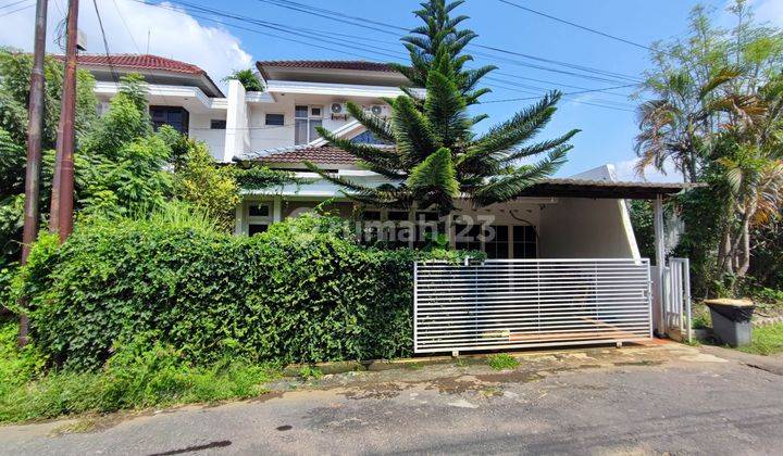 Rumah Semi Furnished View Kota di Bukit Indah Regency, Semarang 1