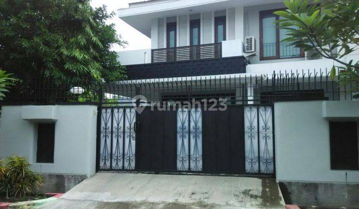 Rumah Bagus 2 Lantai Posisi Hook di Jalan Seteran Dalam, Semarang 1