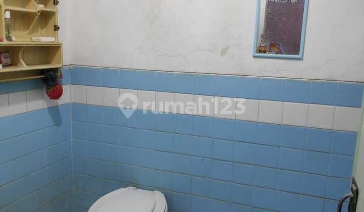 Ready-to-Occupy House in Puri Anjasmoro Block O, West Semarang 2