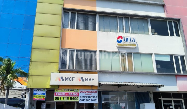 For Rent: Good Ready-to-Use Shop House in Majapahit 2